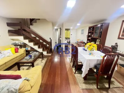 Casa de Condomínio com 4 Quartos à venda, 175m² no Ingá, Niterói