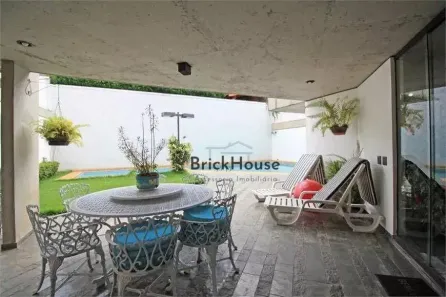 Casa com 5 Quartos à venda, 550m² no Vila Madalena, São Paulo