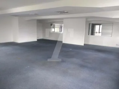 Imóvel Comercial à venda, 212m² no Cidade Monções, São Paulo