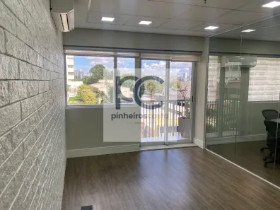 Sala Comercial para alugar, 42m² no Santo Amaro, São Paulo