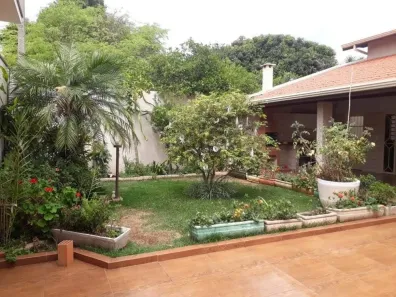Casa com 2 Quartos à venda, 127m² no Brodowski, Brodowski