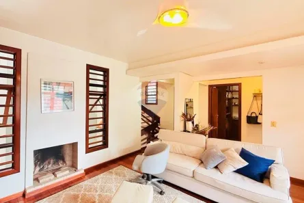 Casa com 4 Quartos à venda, 285m² no Teresópolis, Porto Alegre