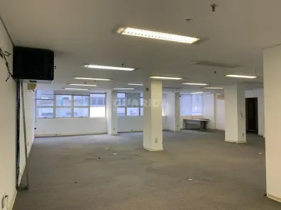Sala Comercial para alugar, 284m² no Centro Histórico, Porto Alegre