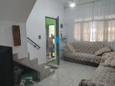 Sobrado com 2 Quartos à venda, 111m² no Jardim D'Abril, Osasco