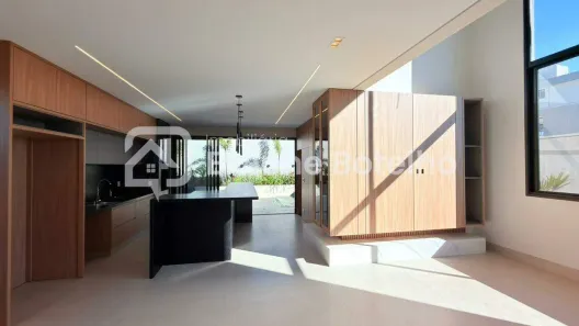Casa de Condomínio com 3 Quartos para alugar, 214m² no Granja Marileusa, Uberlândia