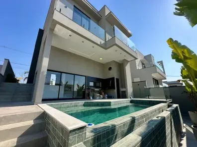 Casa de Condomínio com 3 Quartos à venda, 212m² no Cézar de Souza, Mogi das Cruzes