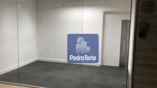 Sala Comercial para alugar, 331m² no Cidade Monções, São Paulo