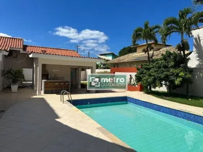 Casa com 3 Quartos à venda, 296m² no Novo Rio das Ostras, Rio das Ostras