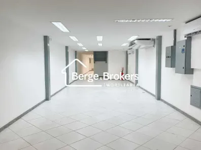 Ponto Comercial para alugar, 208m² no Centro, Rio de Janeiro