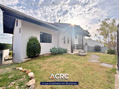 Casa com 3 Quartos à venda, 225m² no Escola Agrícola, Blumenau