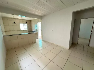 Casa com 2 Quartos para alugar, 50m² no Déa Marly, Ibirité