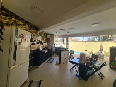 Casa com 3 Quartos à venda, 570m² no Centro, Piracicaba