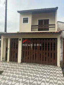 Sobrado com 3 Quartos à venda, 90m² no Balneário Itaóca, Mongaguá