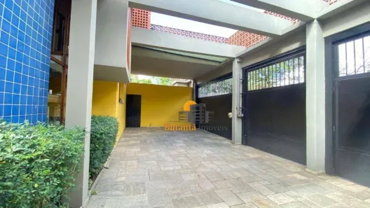 Sobrado com 5 Quartos à venda, 400m² no Cidade São Francisco, São Paulo