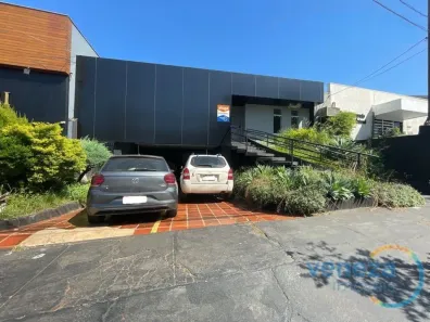 Imóvel Comercial para alugar, 230m² no Vitória, Londrina
