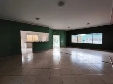 Casa com 3 Quartos à venda, 190m² no Parque Residencial Cândido Portinari, Ribeirão Preto