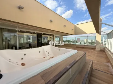 Cobertura com 3 Quartos à venda, 222m² no Martins, Uberlândia