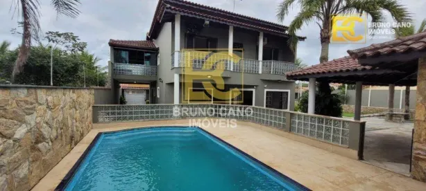 Sobrado com 4 Quartos à venda, 347m² no Estância Balneária Convento Velho, Peruíbe