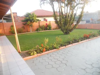 Casa com 4 Quartos à venda, 150m² no Rio Pequeno, Camboriú