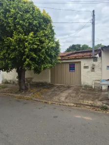 Casa com 2 Quartos para alugar, 120m² no Setor Faiçalville, Goiânia