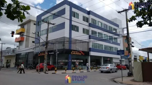 Apartamento com 2 Quartos para alugar, 60m² no Maurício de Nassau, Caruaru