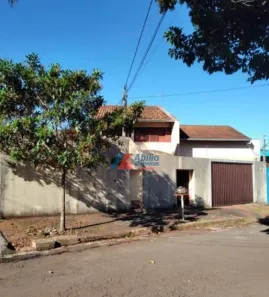 Casa com 4 Quartos à venda, 326m² no Itamarati, Londrina