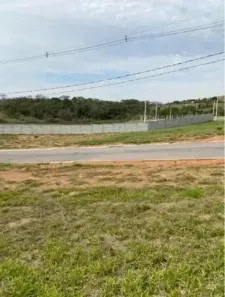 Lote/Terreno à venda, 326m² no Vila Menino Jesus, Caçapava