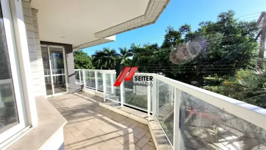 Apartamento com 5 Quartos para alugar, 255m² no Agronômica, Florianópolis