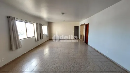 Apartamento com 3 Quartos à venda, 140m² no Saraiva, Uberlândia