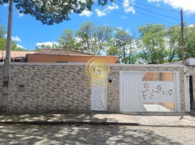 Casa com 2 Quartos à venda, 250m² no Jardim Siesta, Jacareí
