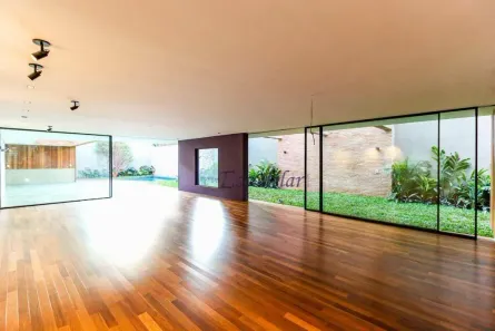 Casa com 3 Quartos à venda, 430m² no Jardim Paulista, São Paulo