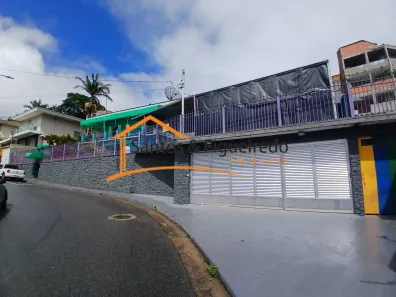 Casa com 6 Quartos à venda, 471m² no Centro, Diadema