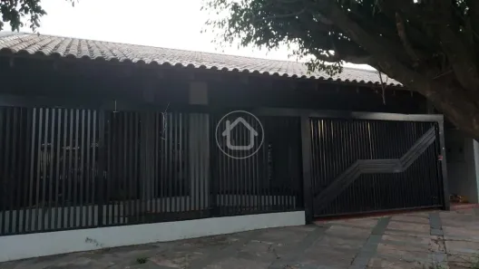 Casa com 5 Quartos à venda, 182m² no Jardim dos Estados, Campo Grande