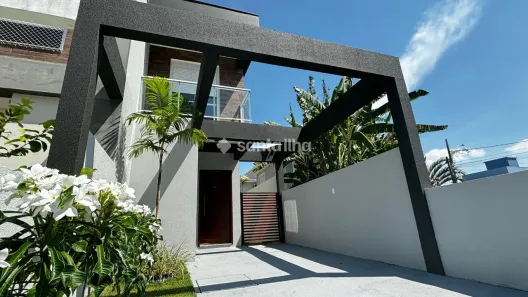 Casa com 3 Quartos à venda, 127m² no Campeche, Florianópolis