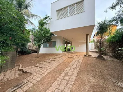 Casa com 3 Quartos para alugar, 226m² no Centro, Americana