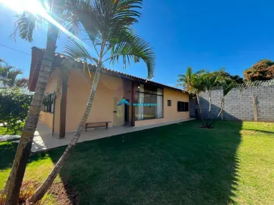 Casa com 3 Quartos para alugar, 200m² no Medeiros, Jundiaí