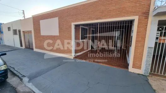 Casa com 2 Quartos à venda, 235m² no Jardim São Carlos, São Carlos