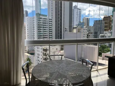 Apartamento com 3 Quartos para alugar, 135m² no Centro, Balneário Camboriú