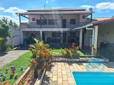 Casa com 5 Quartos à venda, 200m² no Areal, Araruama