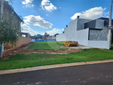 Lote/Terreno à venda, 301m² no Residencial Village Damha, Araraquara