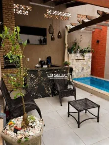 Casa com 2 Quartos à venda, 125m² no Jardim Europa, Uberlândia