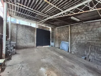 Galpão/Depósito/Armazém com 3 Quartos à venda, 180m² no Jardim do Colégio (Zona Norte), São Paulo