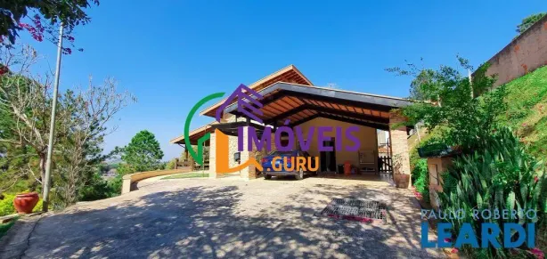 Fazenda/Sítio com 3 Quartos à venda, 250m² no Vale Verde, Valinhos