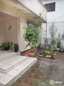 Casa com 4 Quartos à venda, 160m² no Vila Ipiranga, Porto Alegre