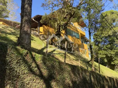 Casa com 3 Quartos à venda, 540m² no Castelanea, Petrópolis