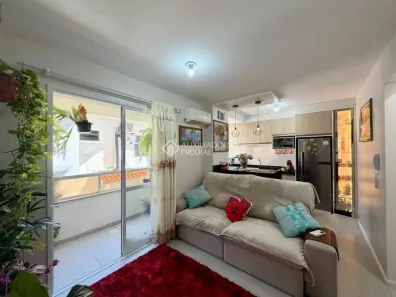 Apartamento com 2 Quartos à venda, 53m² no Centro, Palhoça