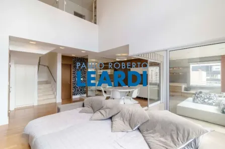 Apartamento com 3 Quartos à venda, 157m² no Cerqueira César, São Paulo