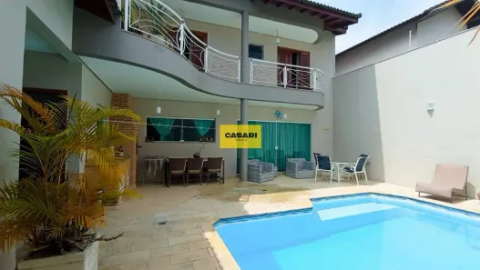 Casa com 5 Quartos à venda, 360m² no Independência, São Bernardo do Campo