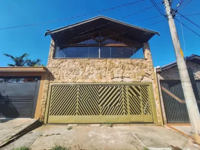 Casa com 3 Quartos para alugar, 200m² no Jardim Caxambu, Piracicaba