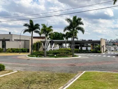 Lote/Terreno à venda, 700m² no Loteamento Residencial Arborais, Campinas